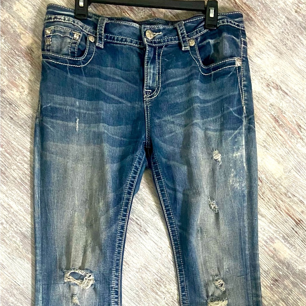 Like new Miss Me boot cut jeans